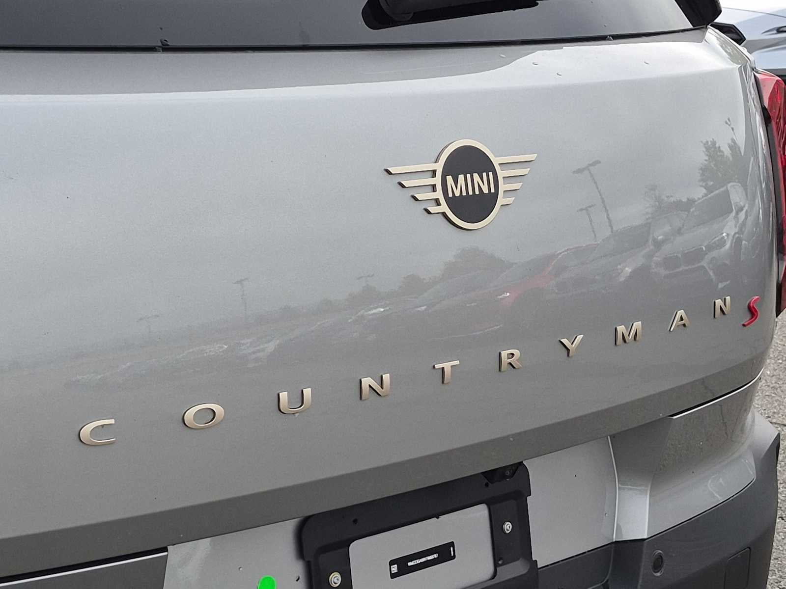 2027 MINI COUNTRYMAN ICONIC