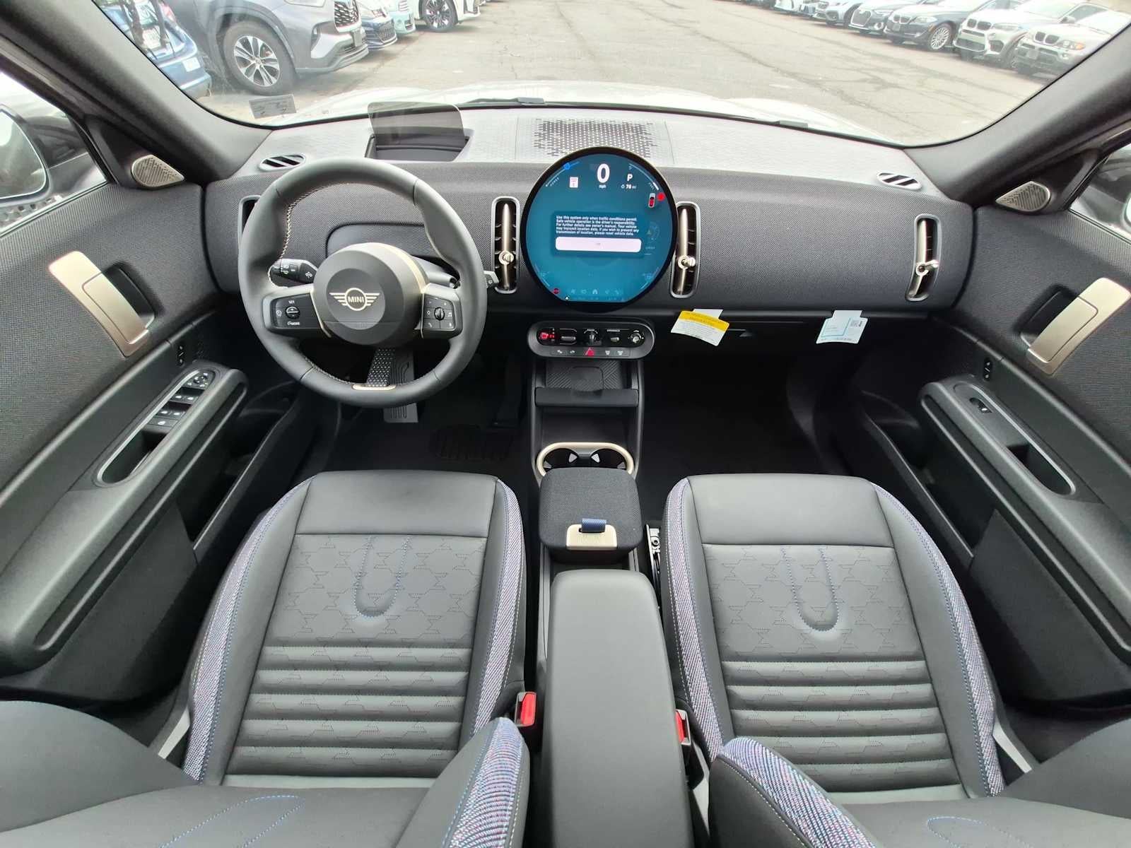 2027 MINI COUNTRYMAN ICONIC