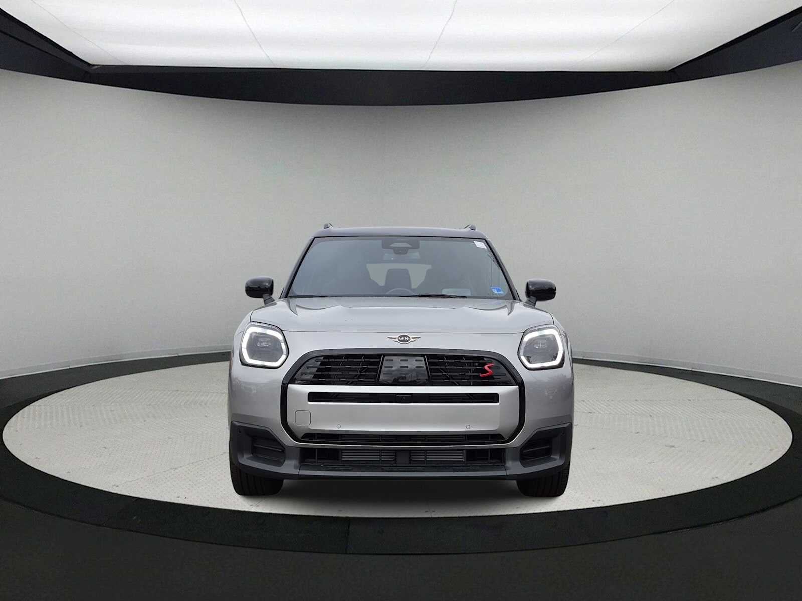 2027 MINI COUNTRYMAN ICONIC