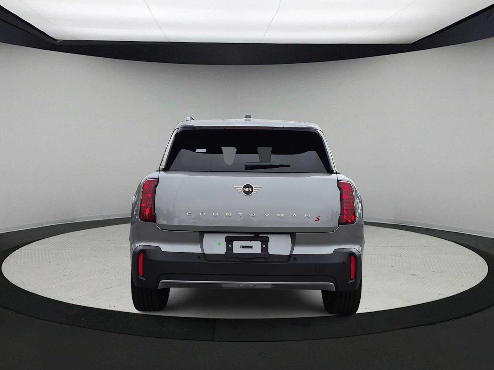 2027 MINI COUNTRYMAN ICONIC