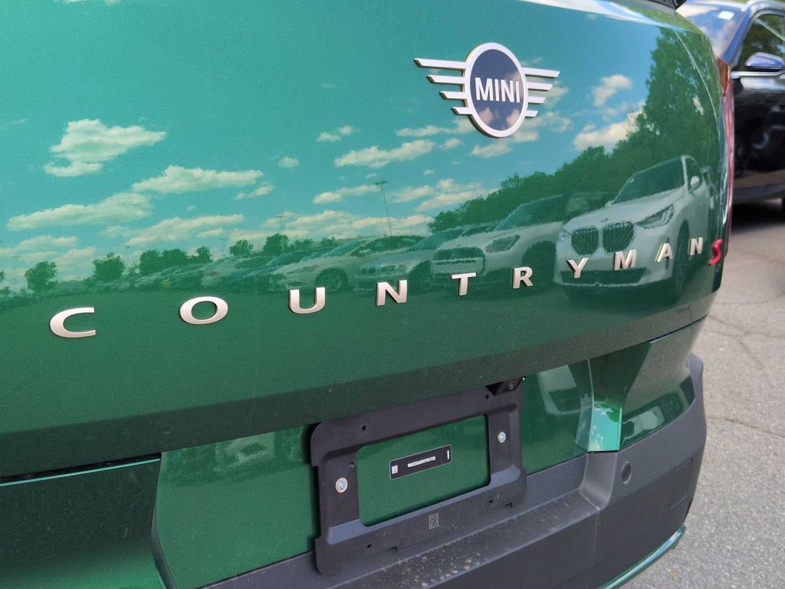 2027 MINI COUNTRYMAN ICONIC