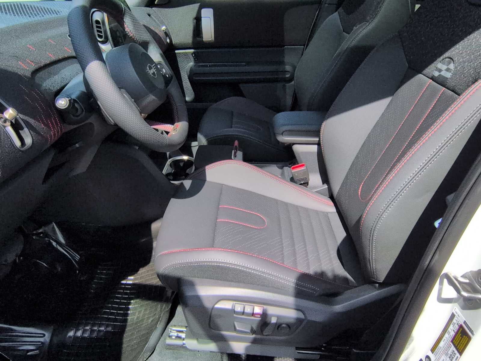 2027 MINI COUNTRYMAN ICONIC