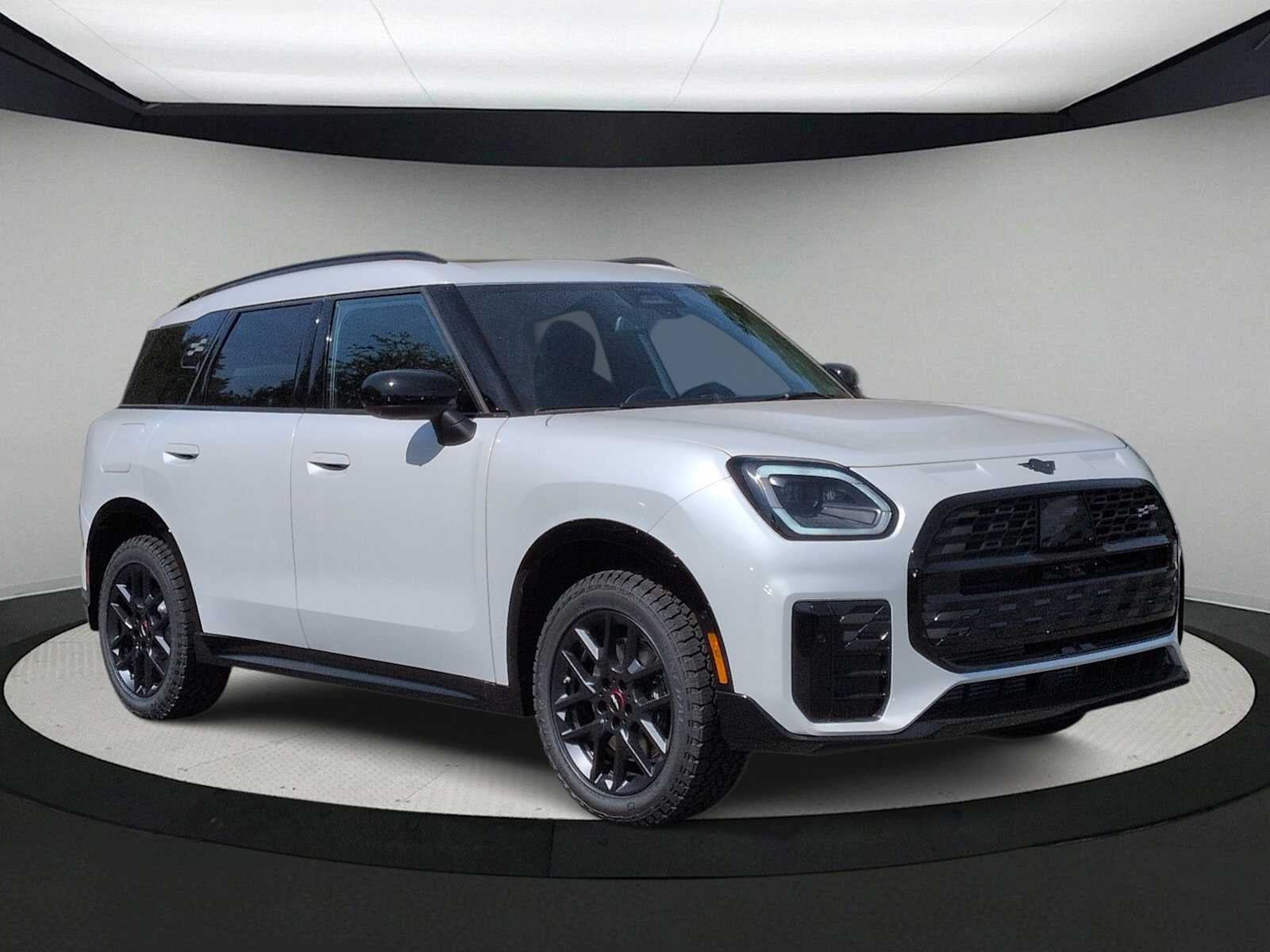 2027 MINI COUNTRYMAN ICONIC