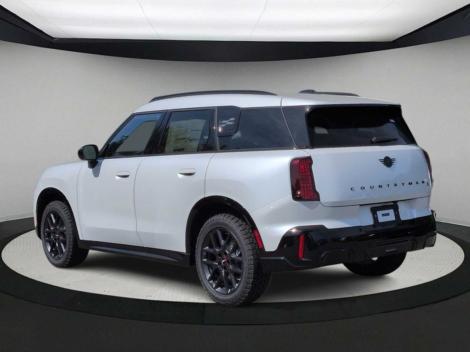 2027 MINI COUNTRYMAN ICONIC
