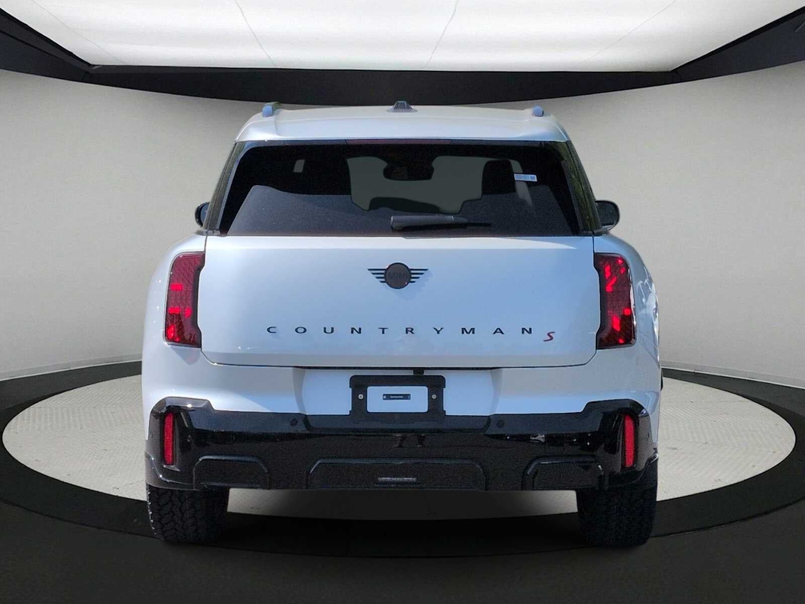 2027 MINI COUNTRYMAN ICONIC