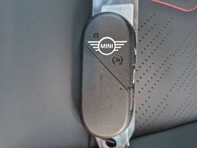 2027 MINI COUNTRYMAN ICONIC