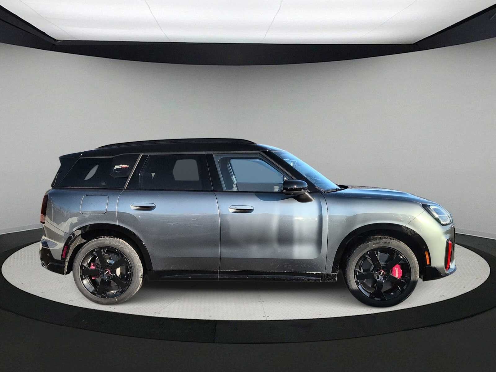 2026 MINI COUNTRYMAN ICONIC