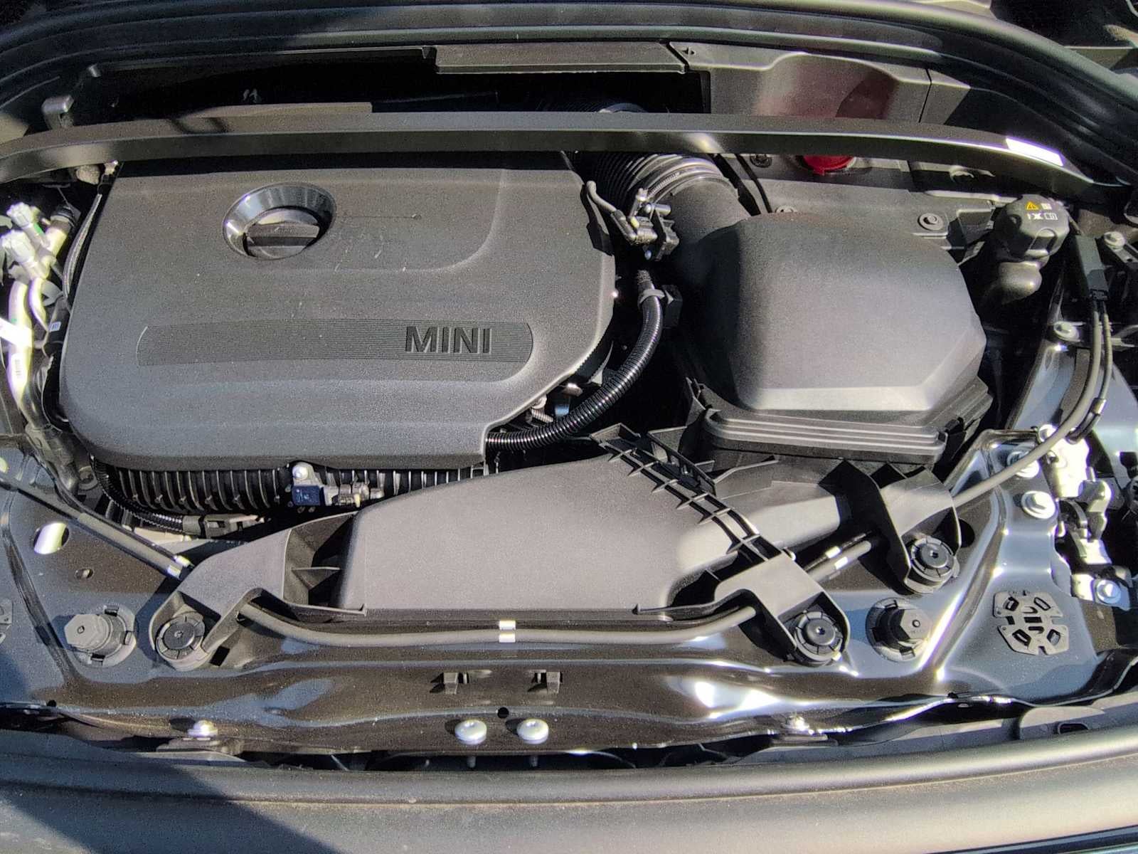 2027 MINI COUNTRYMAN ICONIC