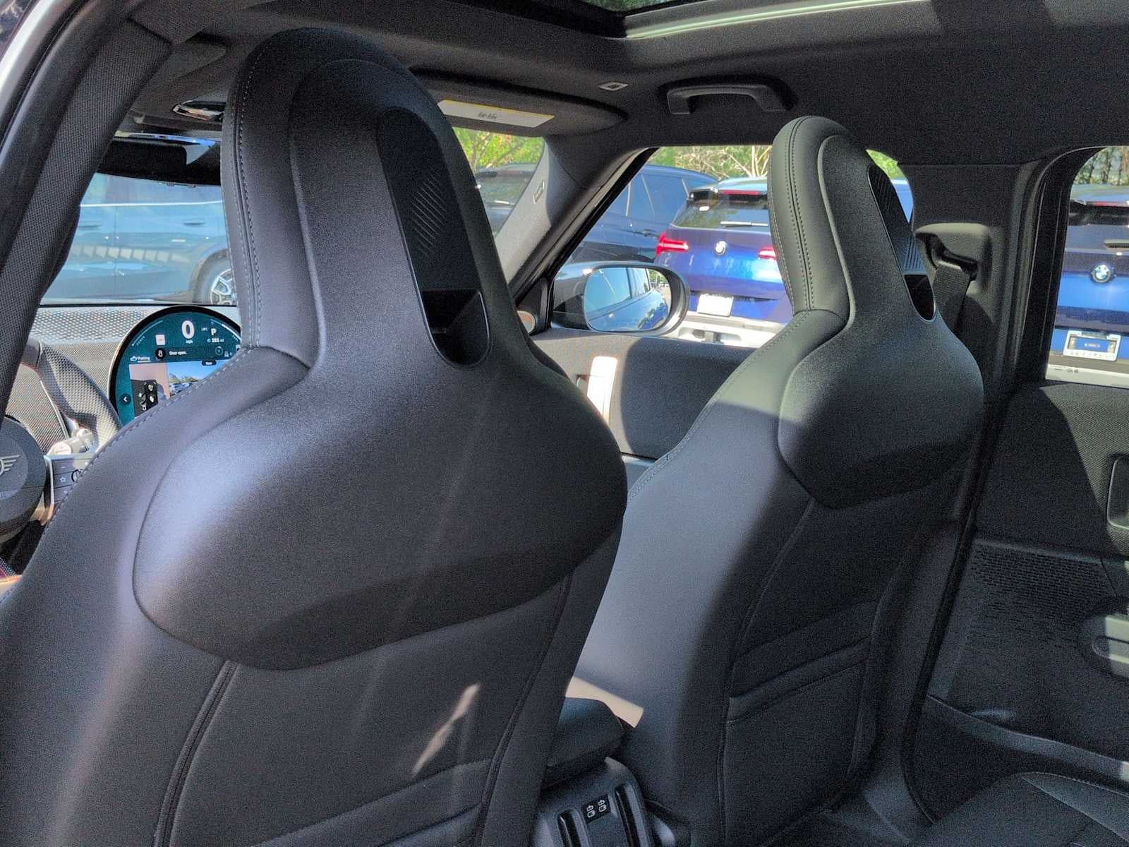 2027 MINI COUNTRYMAN ICONIC