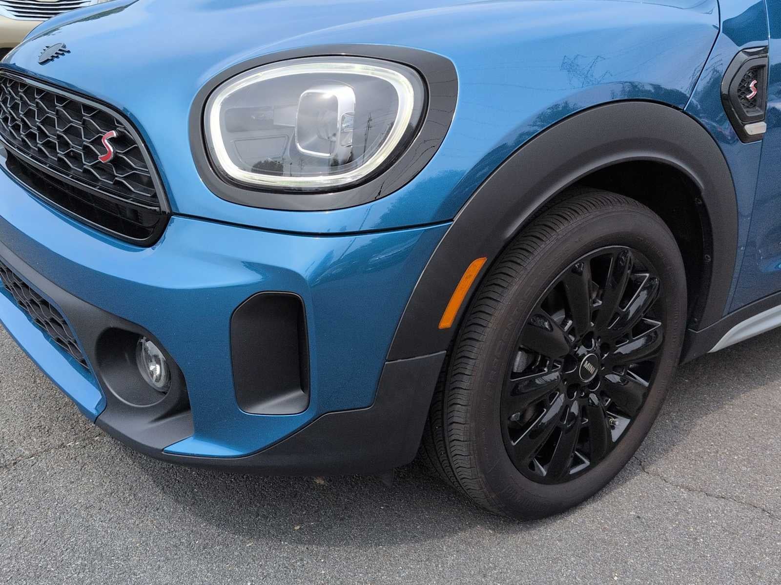 2023 MINI Countryman Cooper S