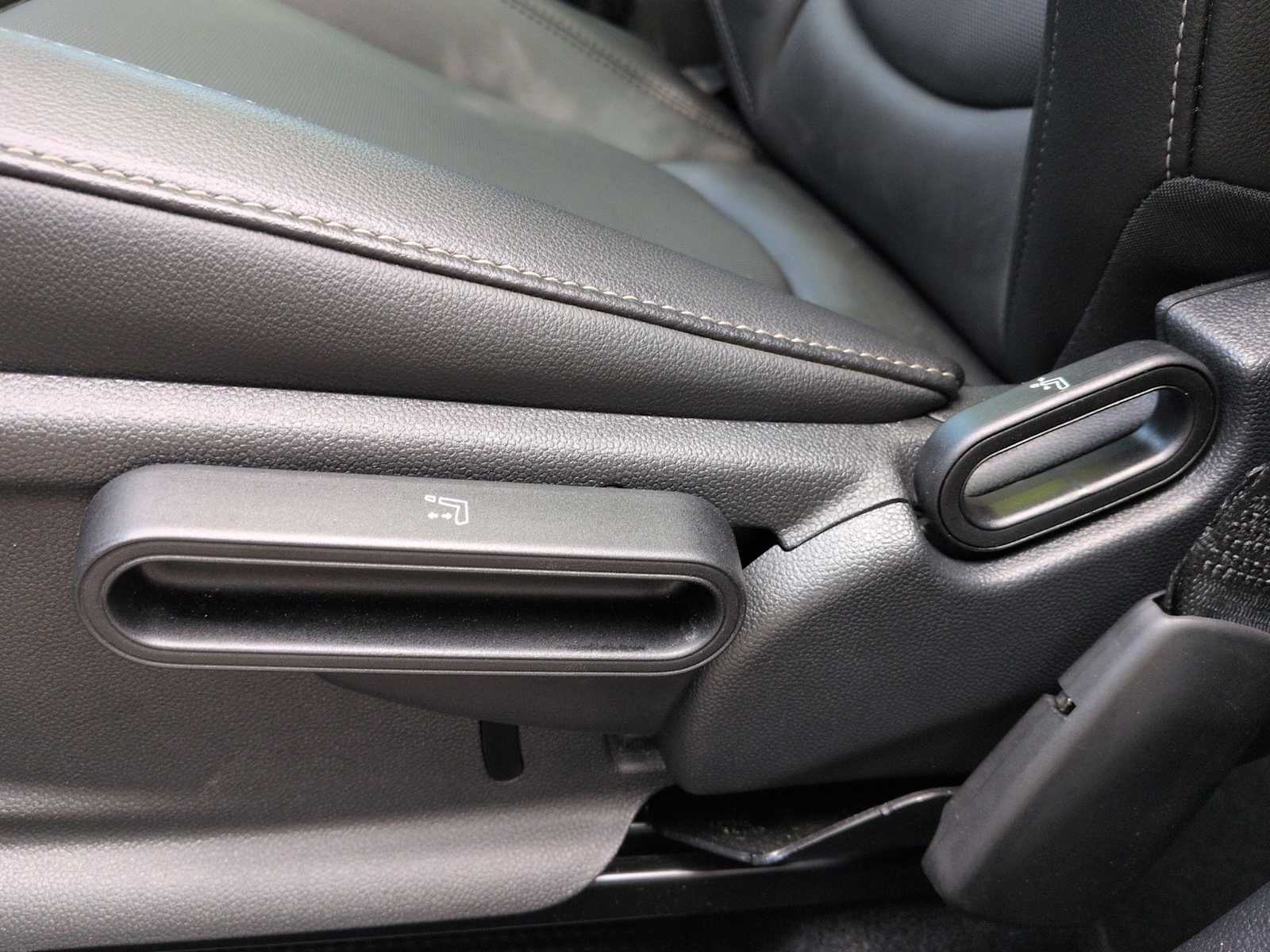 2020 MINI COUNTRYMAN SIGNATURE