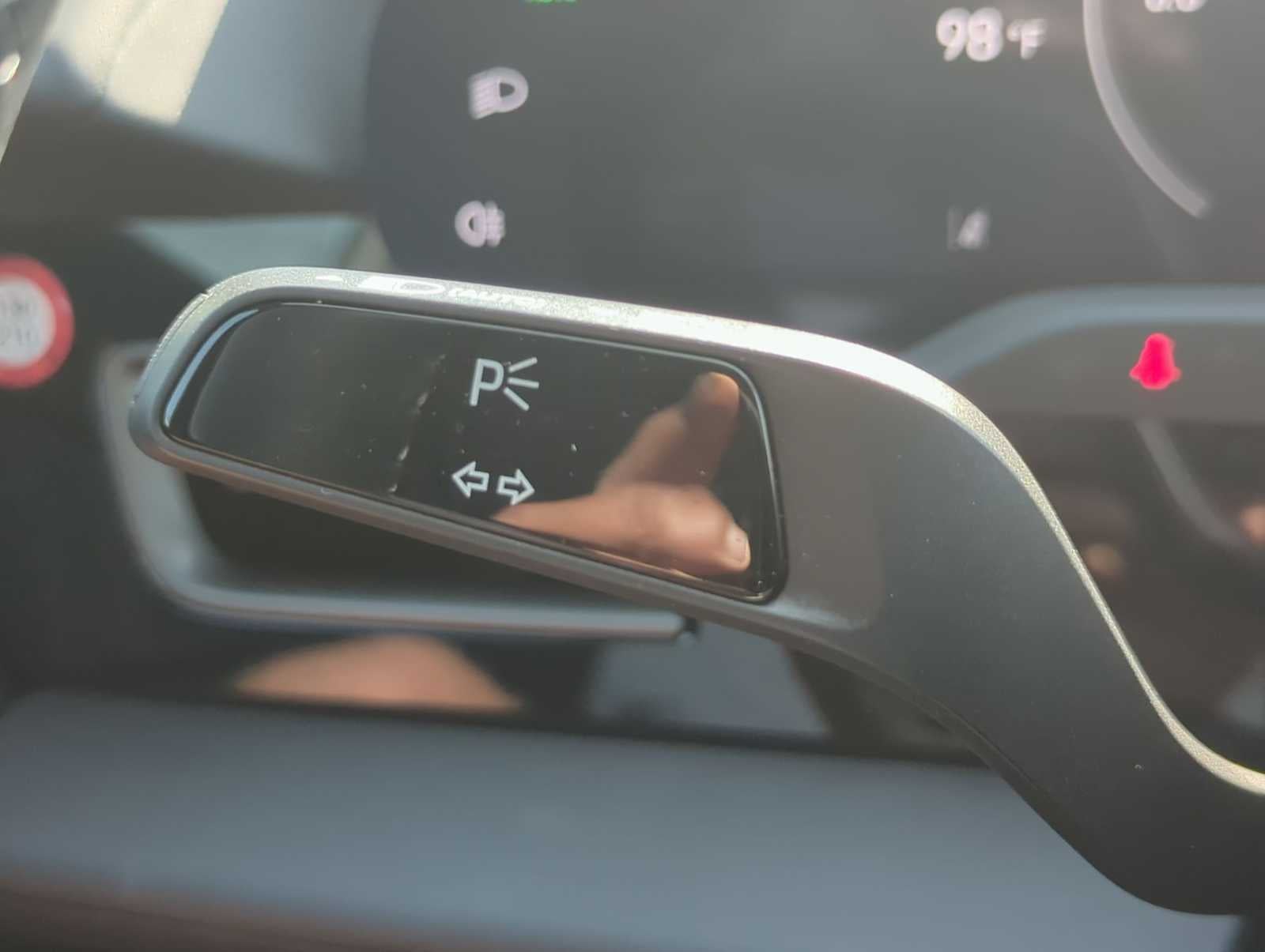 2025 Porsche Taycan RWD