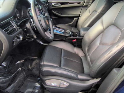 2023 Porsche Macan T