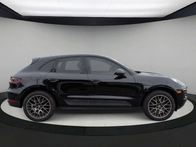 2018 Porsche Macan AWD