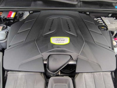 2021 Porsche Cayenne E-Hybrid