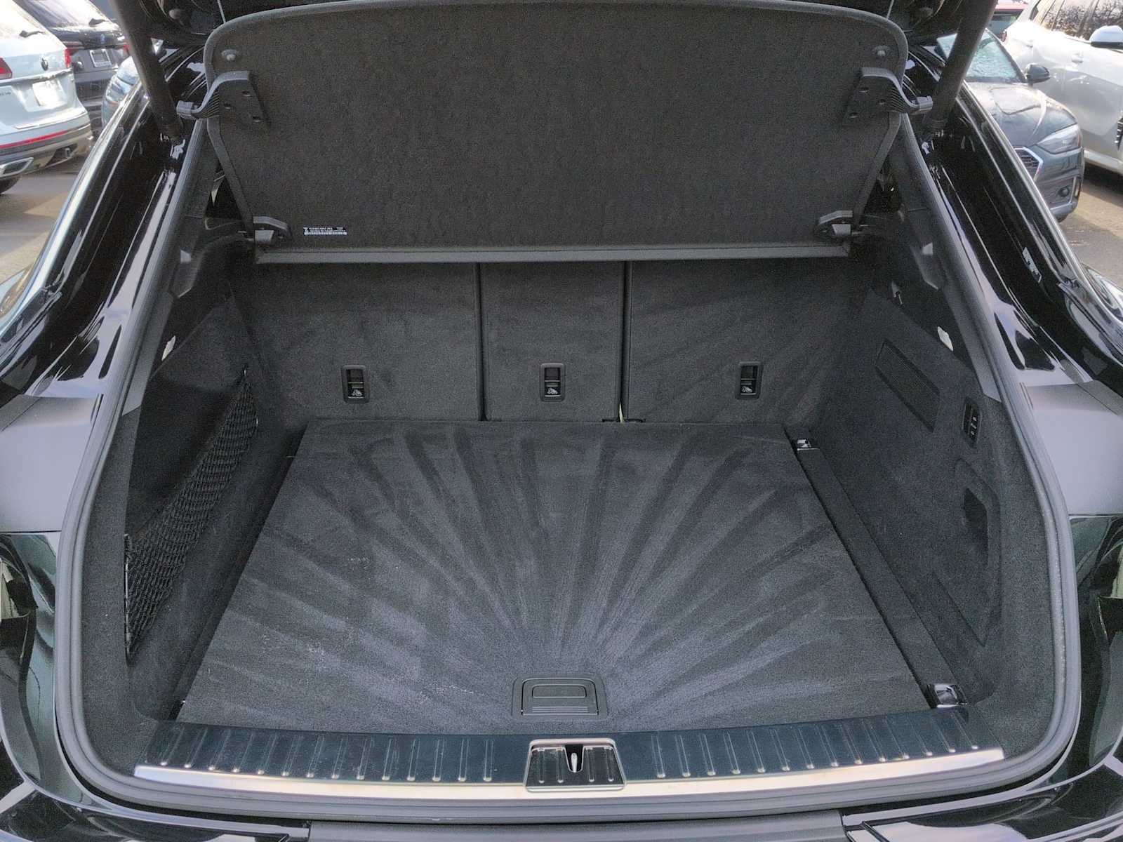 2025 Porsche Cayenne Coupe AWD