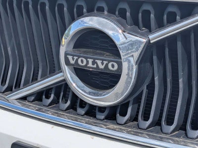 2019 Volvo XC40 Momentum