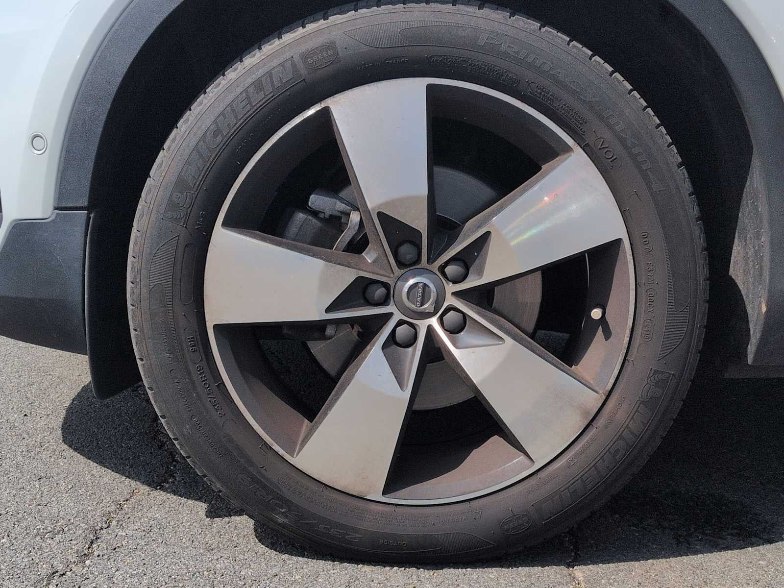 2019 Volvo XC40 Momentum