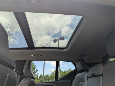 2019 Volvo XC40 Momentum