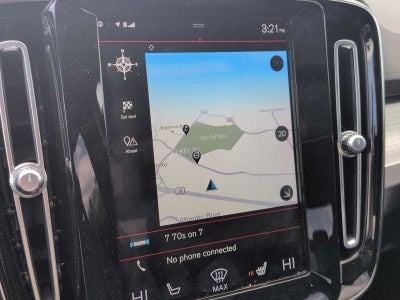 2019 Volvo XC40 Momentum