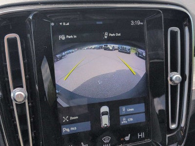2019 Volvo XC40 Momentum