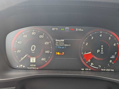 2019 Volvo XC40 Momentum