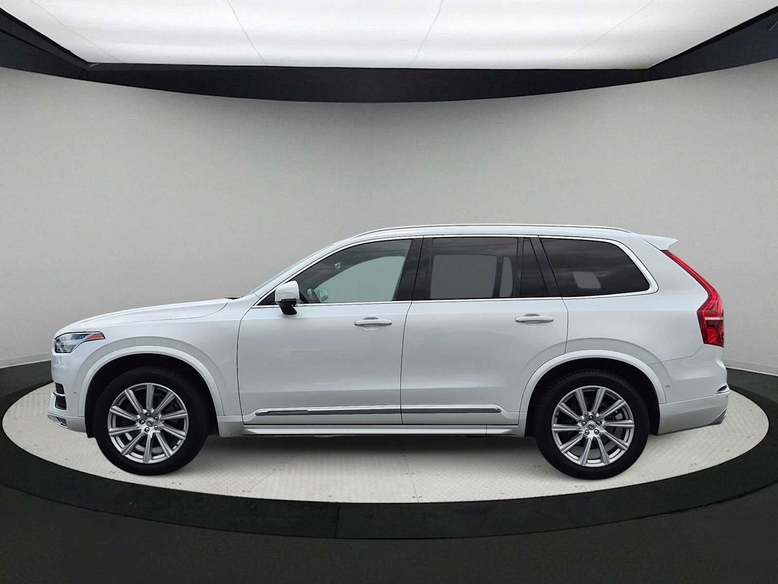 2018 Volvo XC90 Inscription