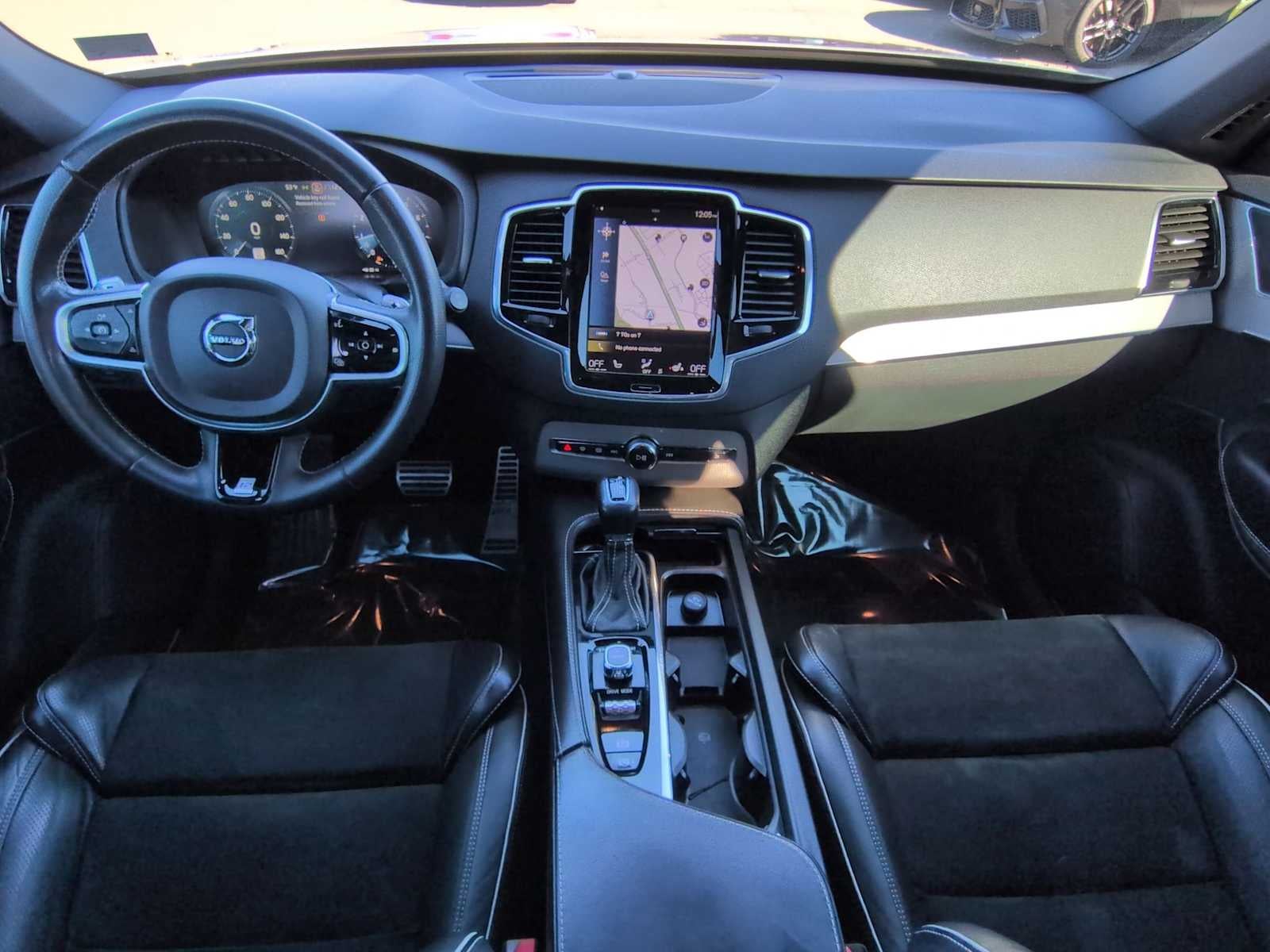 2017 Volvo XC90 R-Design