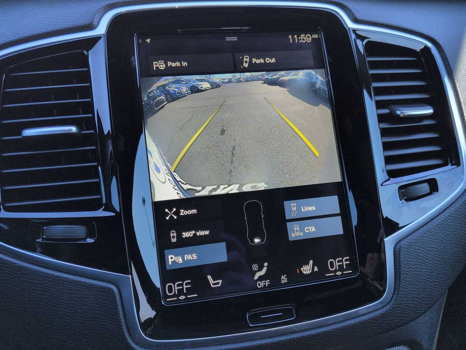 2017 Volvo XC90 R-Design