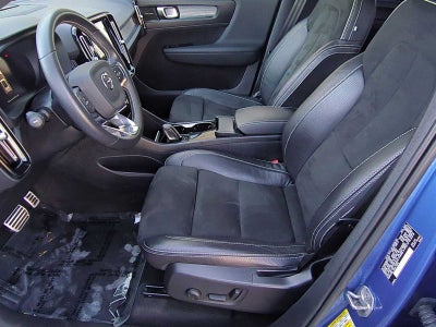 2021 Volvo XC40 Recharge P8 eAWD Pure Electric