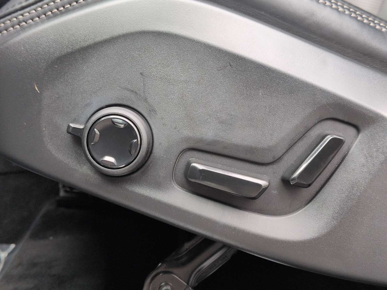 2022 Volvo XC90 Recharge Plug-In Hybrid Inscription