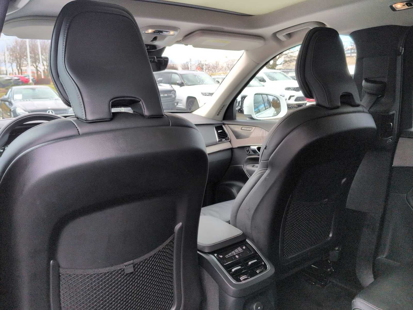 2022 Volvo XC90 Recharge Plug-In Hybrid Inscription