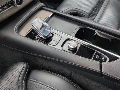 2022 Volvo XC90 Recharge Plug-In Hybrid Inscription