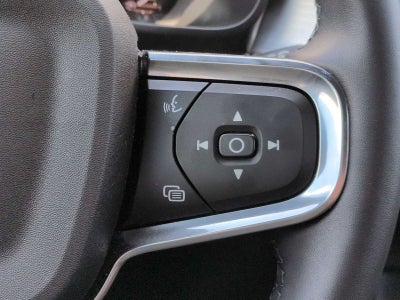 2024 Volvo XC40 Base