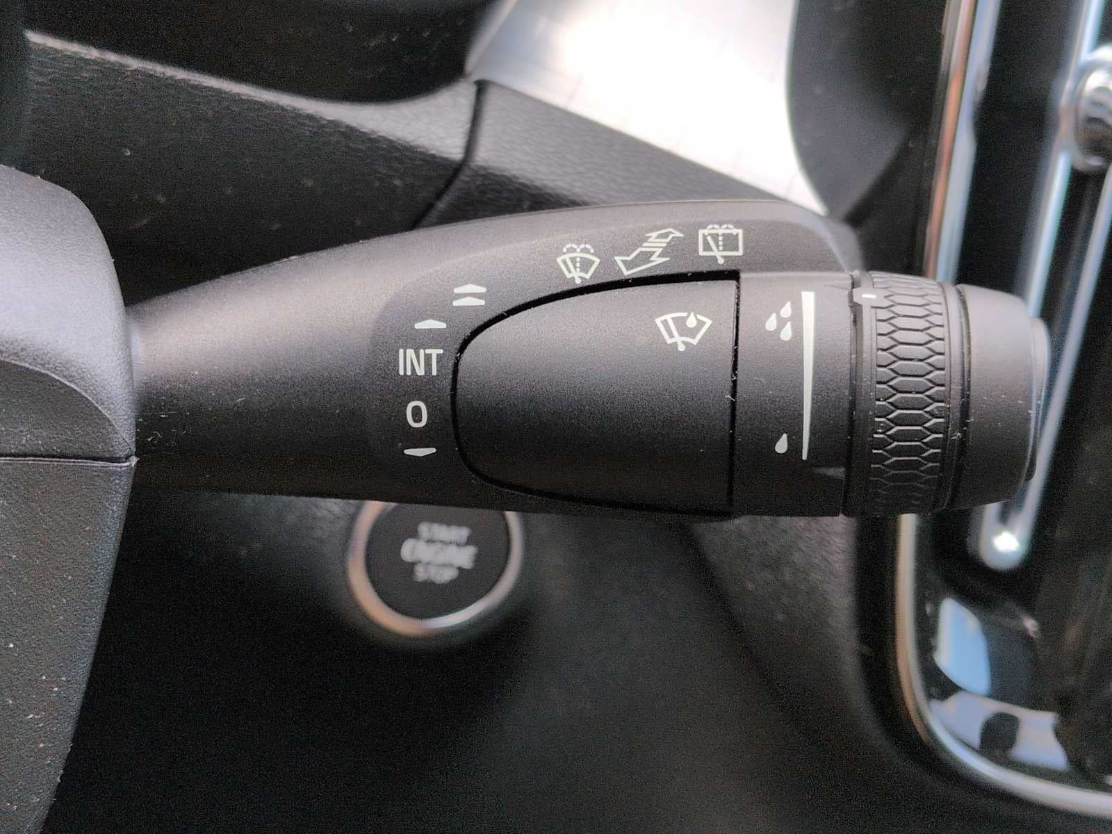 2024 Volvo XC40 Base