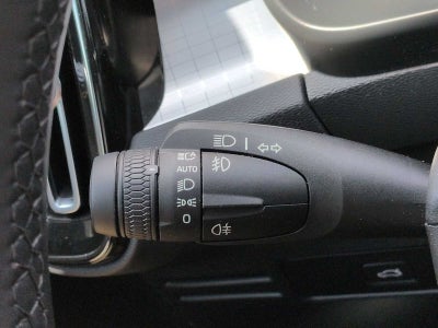 2024 Volvo XC40 Base