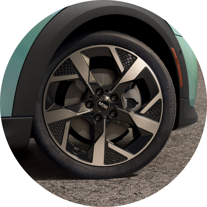 A close-up of the MINI Cooper 4 Door’s wheel.