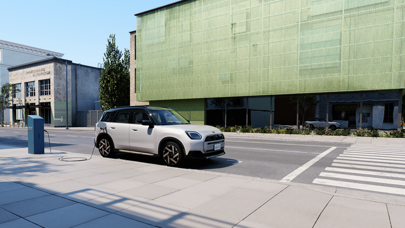 2025 MINI Electric Countryman