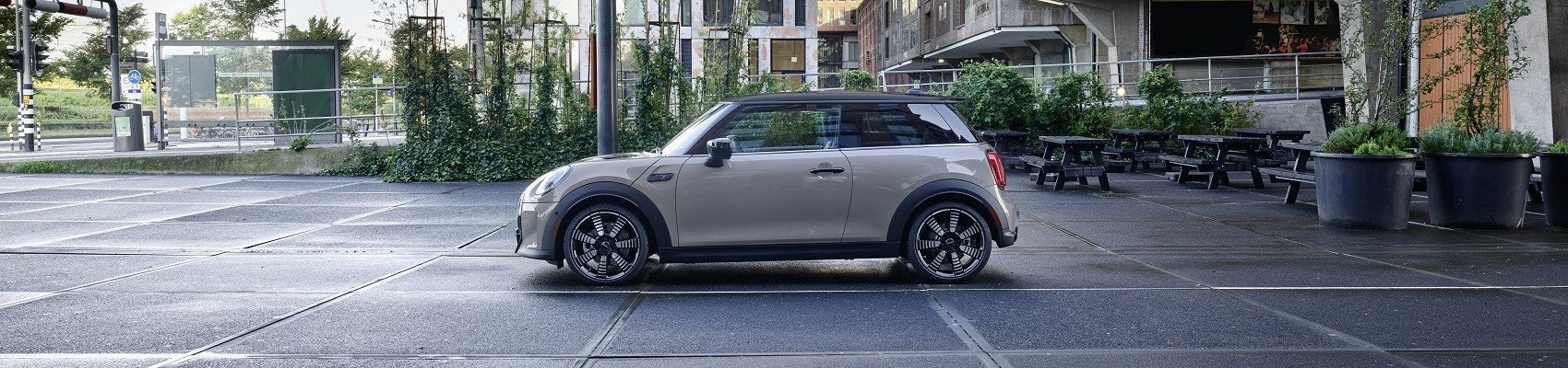 MINI Dealer Sterling VA