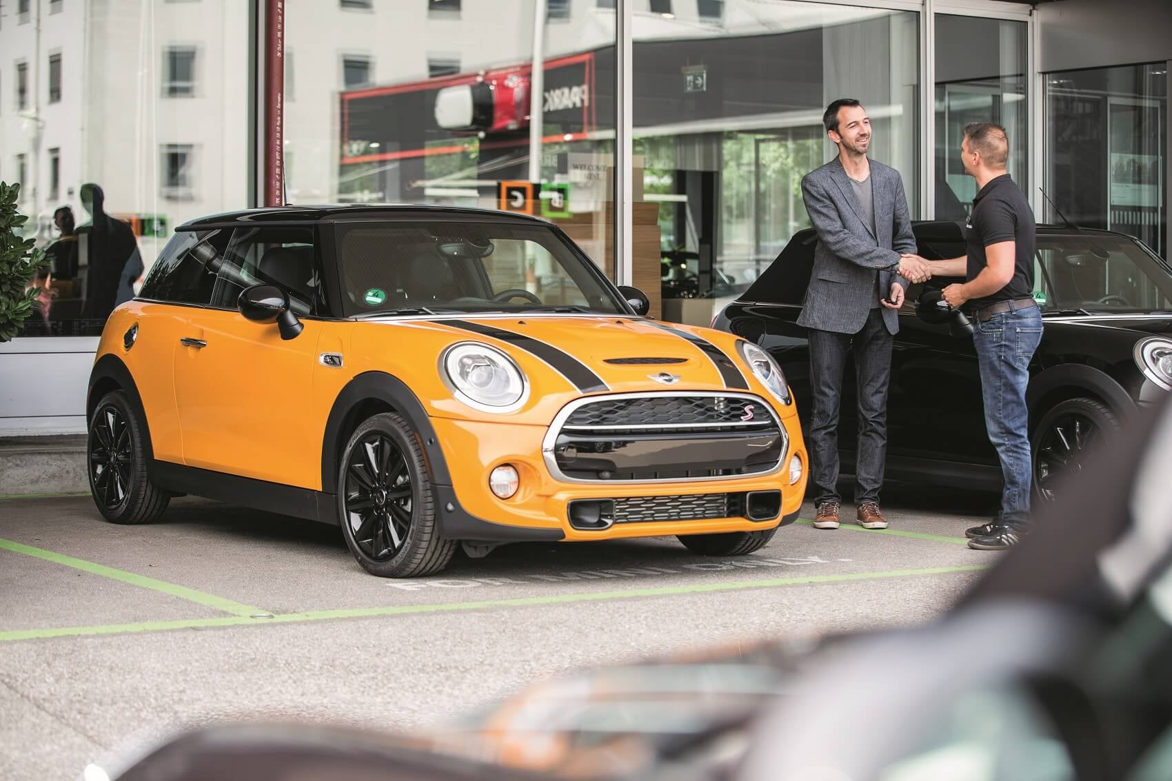 Ashburn MINI Service Center